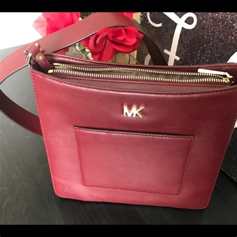 Michael Kors Gloria Leather Messenger Bag